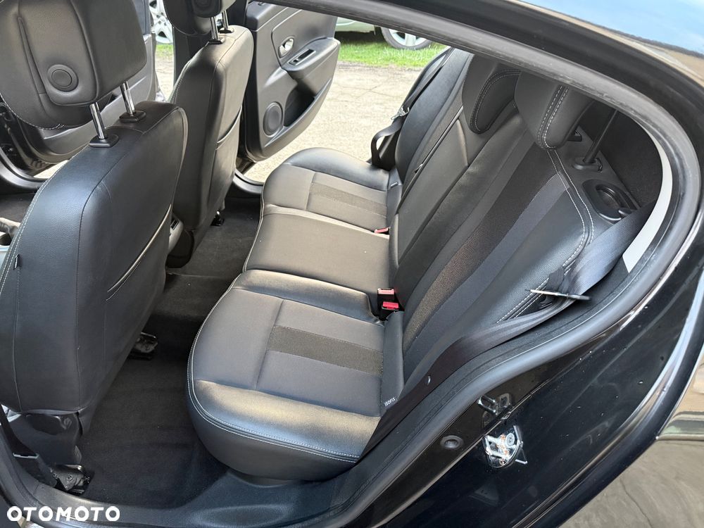 Renault Fluence 2.0 16V 140 Sportway - 10