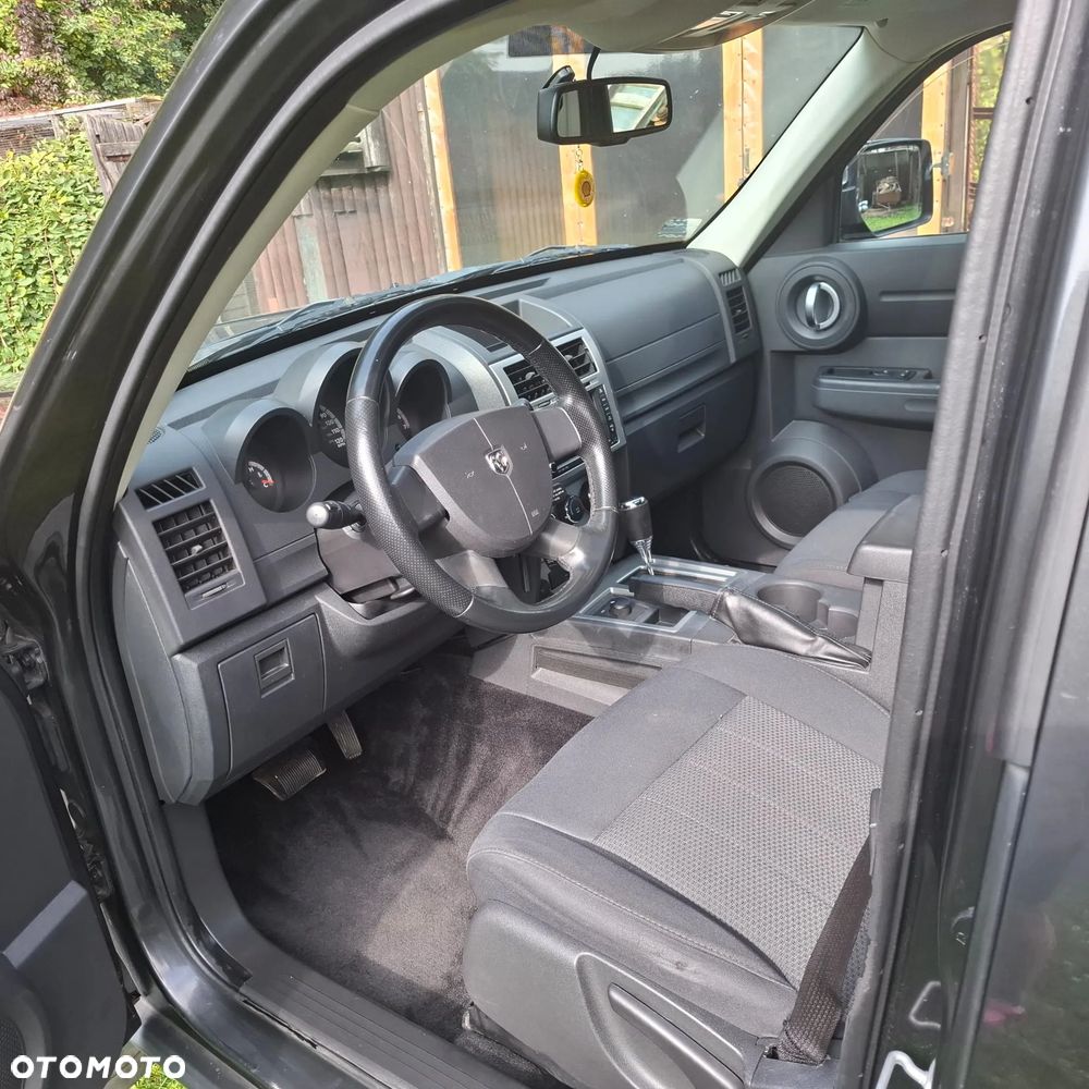 Dodge Nitro 4.0 Automatik R/T - 8