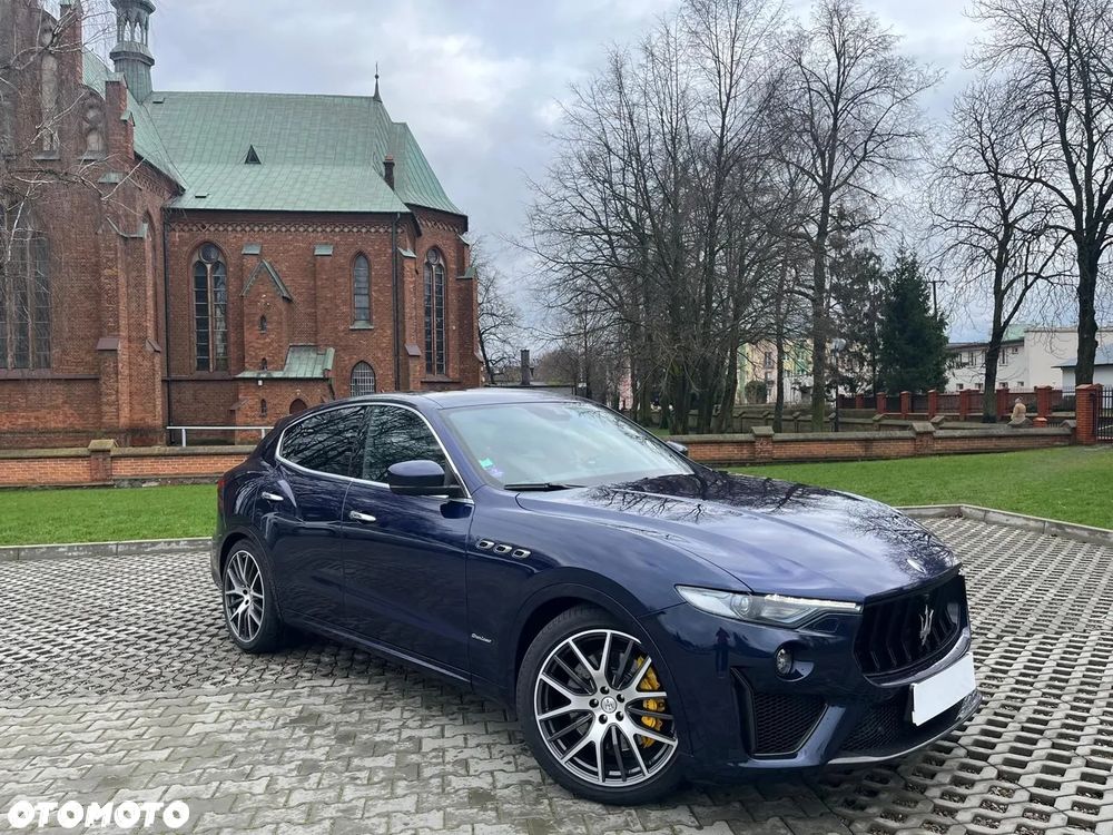 Maserati Levante S Granlusso - 6