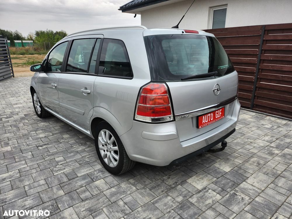 Opel Zafira 1.8 Easytronic Cosmo - 12