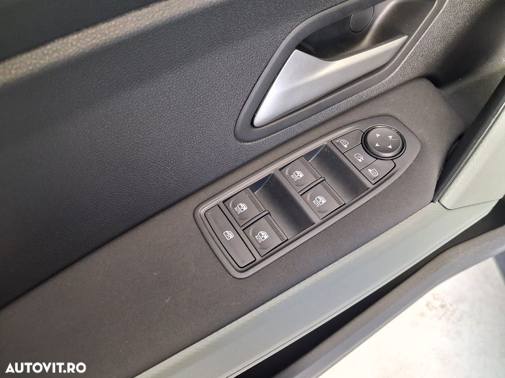 Dacia Duster HEV 140 Extreme - 10