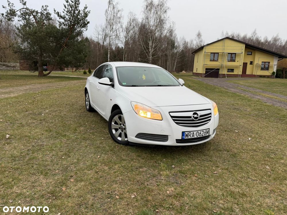 Opel Insignia - 1