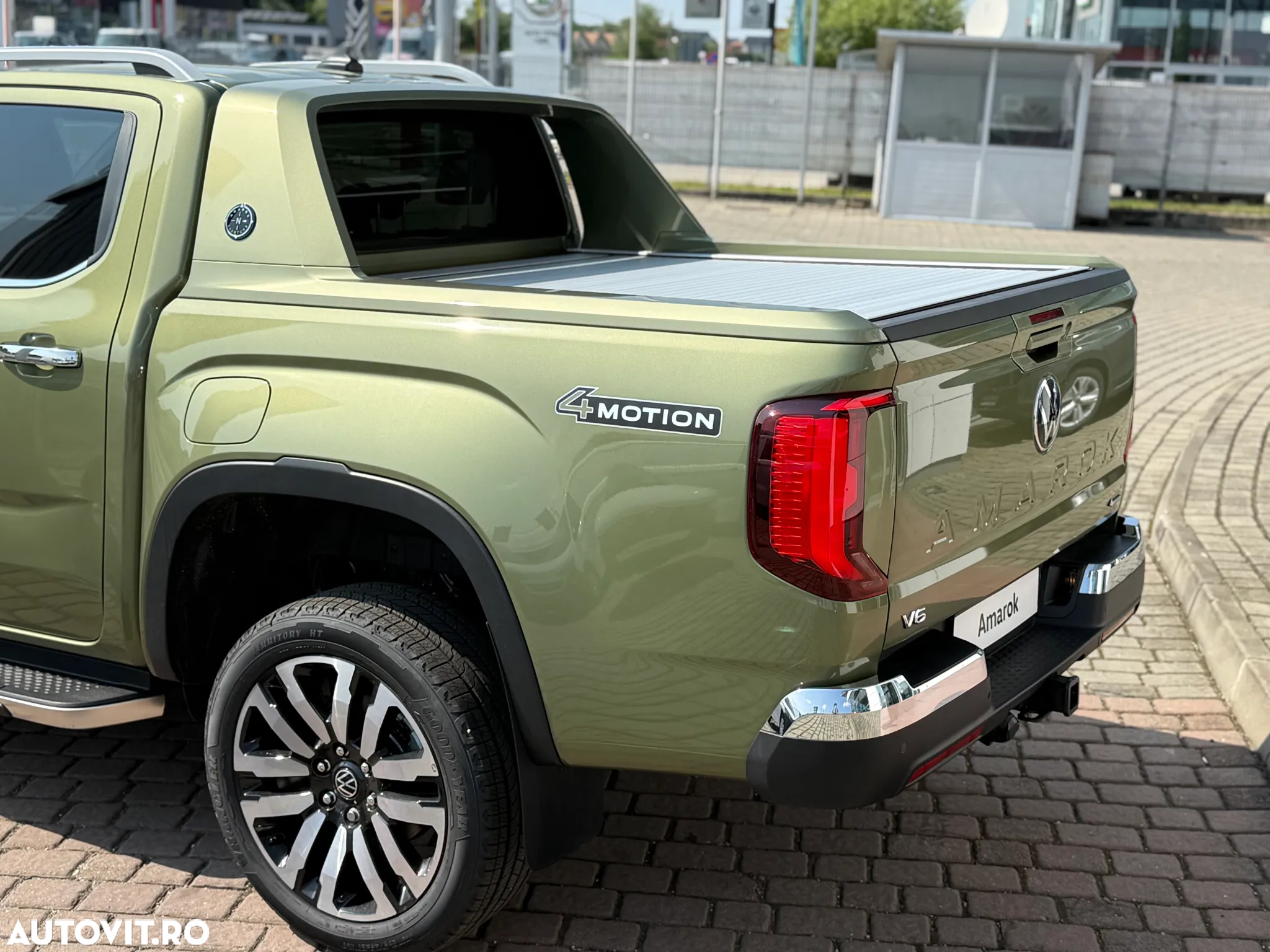 Volkswagen Amarok 3.0 TDI 241 CP 4M 10AT Aventura - 9