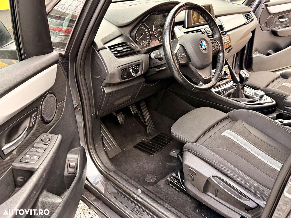 BMW Seria 2 216d Luxury Line - 21