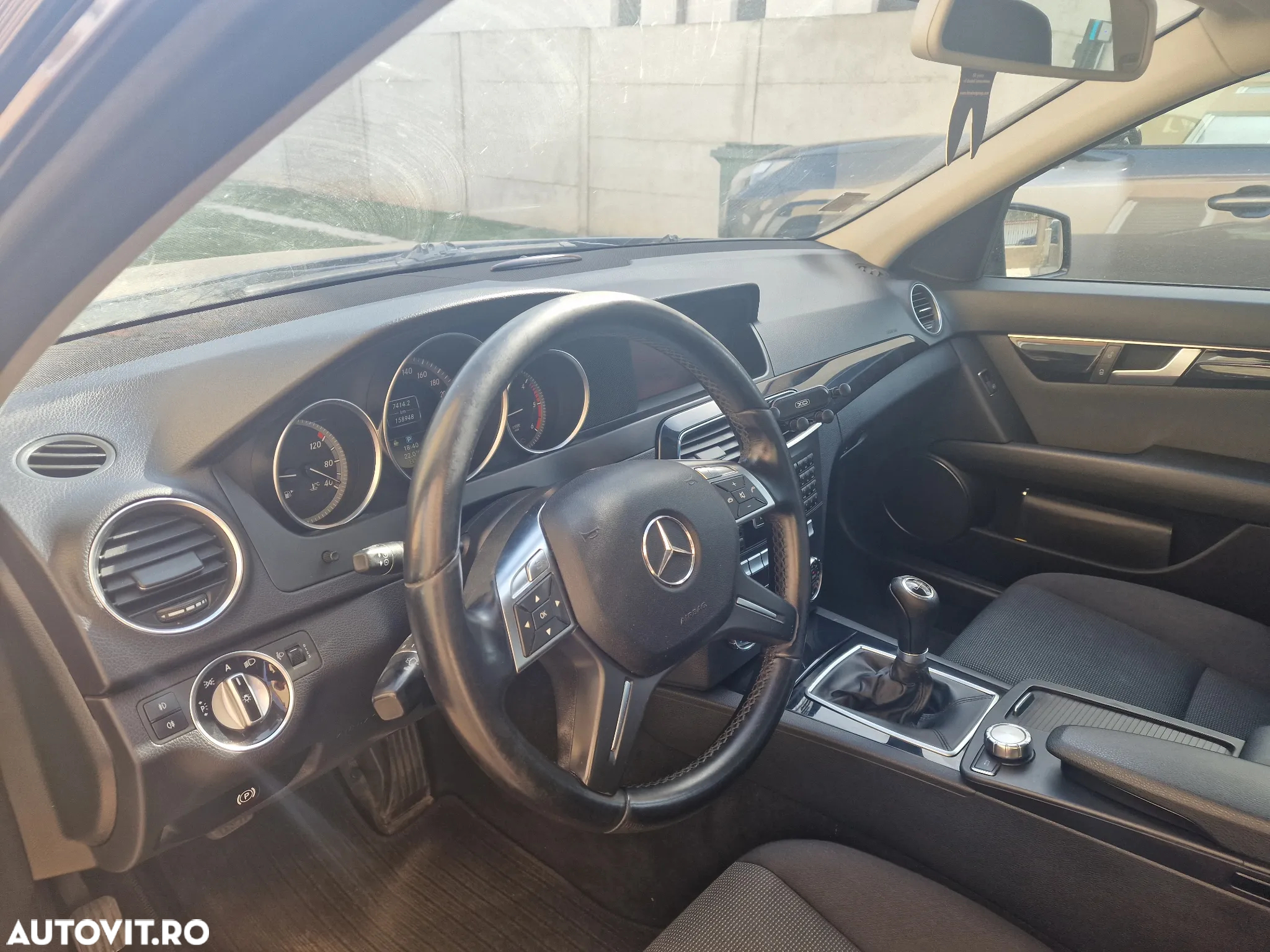Mercedes-Benz C 200 T (BlueEFFICIENCY) - 14