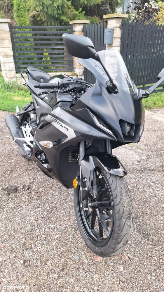 Yamaha YZR - 2