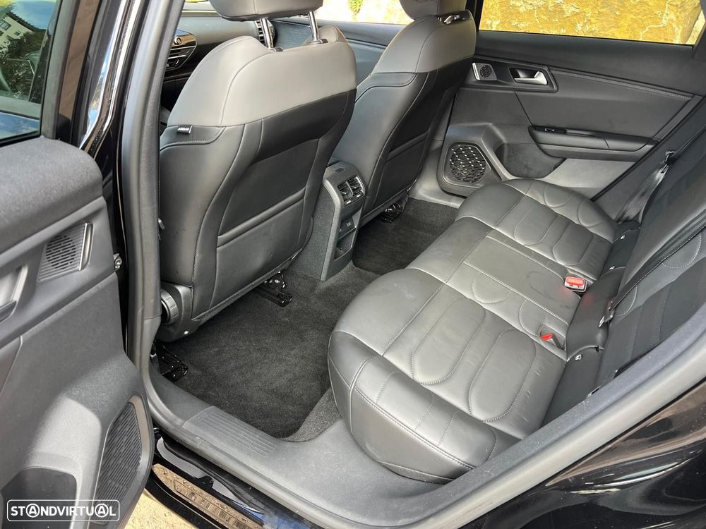 Citroën C5 X 1.6 Hybrid Shine e-EAT8 - 30