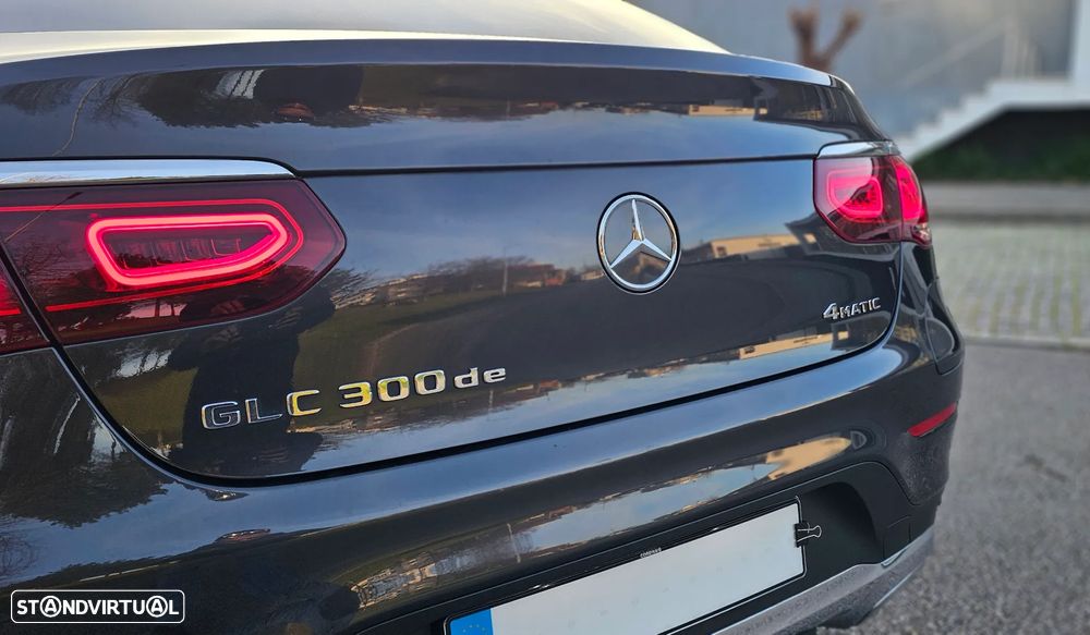 Mercedes-Benz GLC 300 de Coupe 4Matic 9G-TRONIC - 10