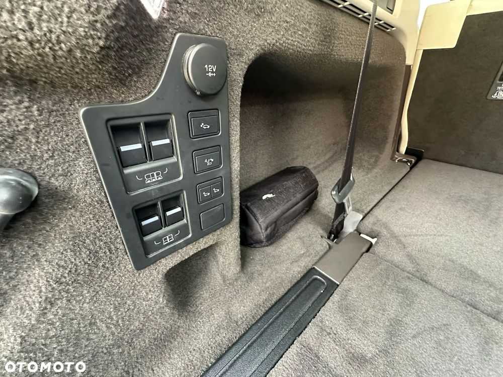 Land Rover Discovery ver-v-2-0-sd4-hse - 13