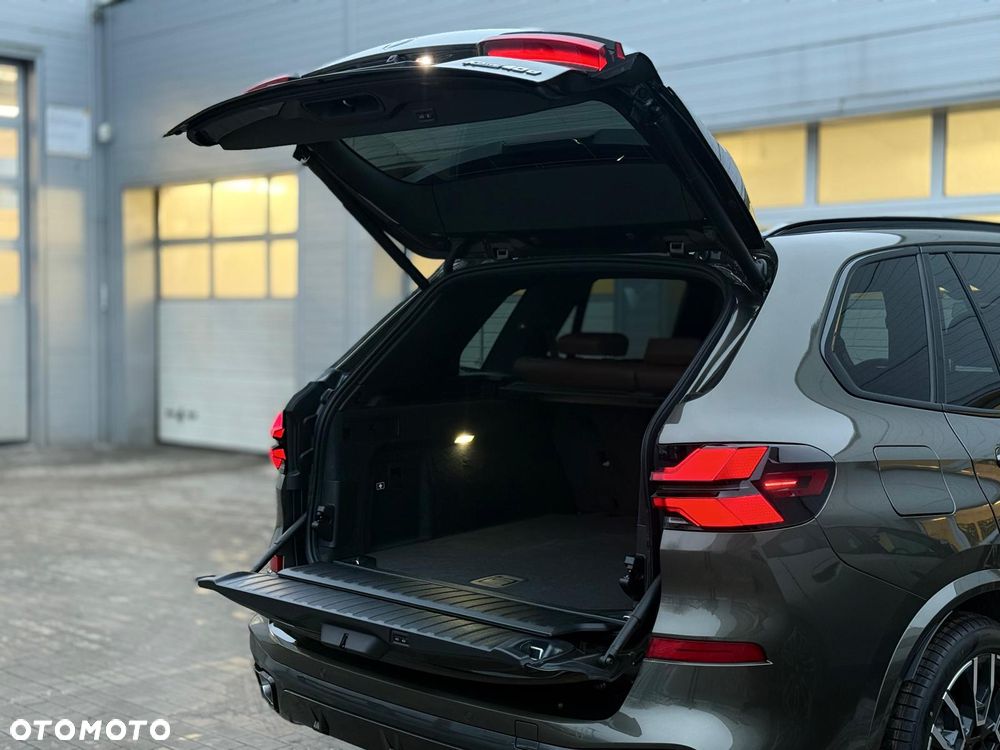 BMW X5 xDrive30d - 34