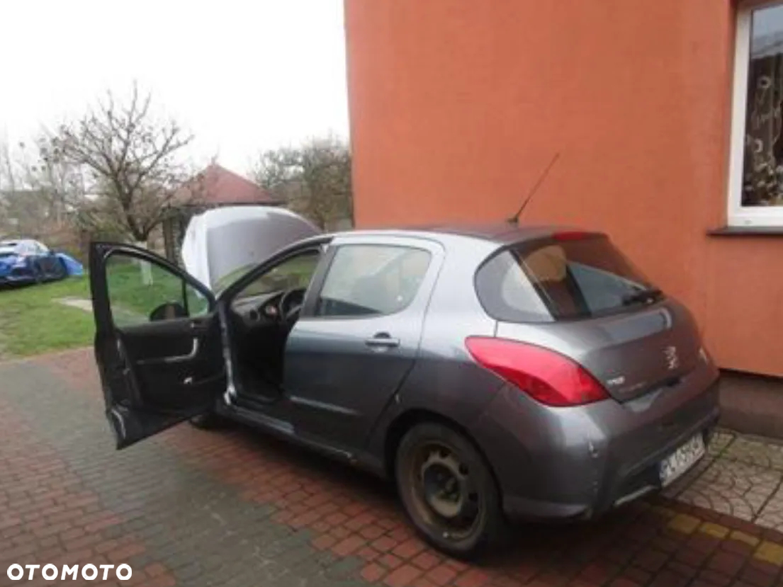 Peugeot 308 1.6 HDi Premium - 6