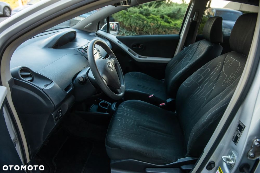 Toyota Yaris 1.0 VVT-i Comfort - 15