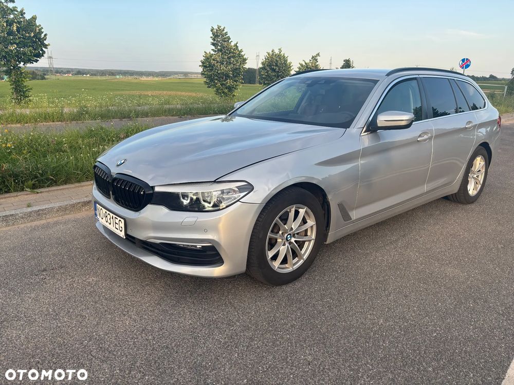 BMW Seria 5 530d xDrive - 6
