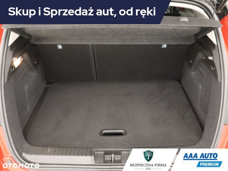 Renault Captur - 16