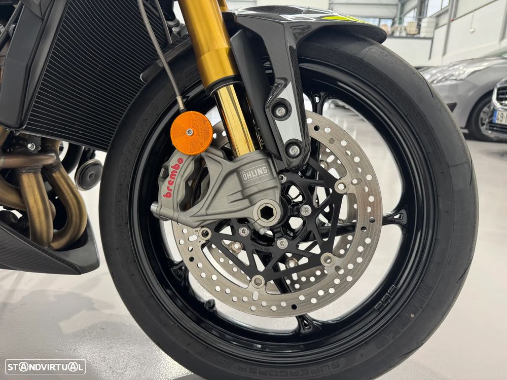 Triumph Street Triple 765 Moto2 - 19