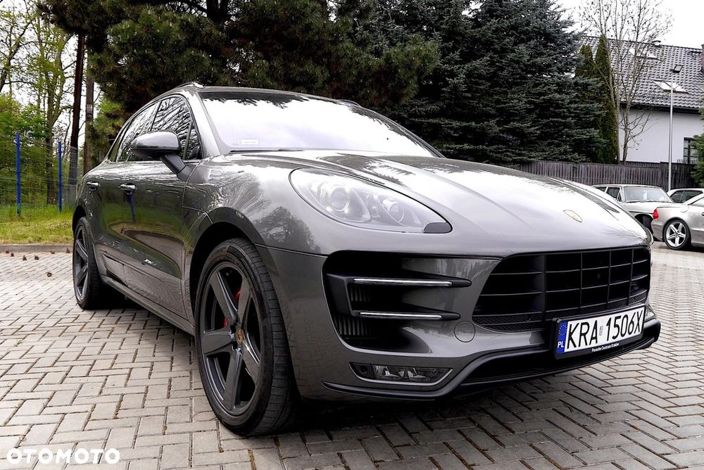 Porsche Macan Turbo - 6