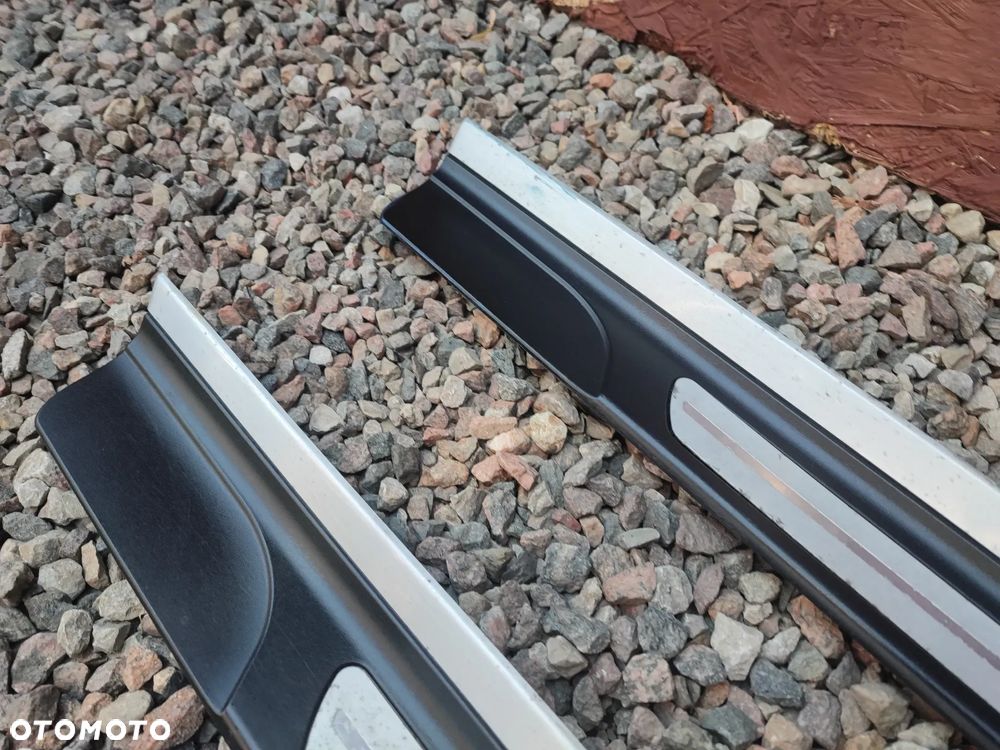 BMW E46 COUPE / CABRIO ORYGINALNE LISTWY OZDOBNE PROGOWE LEWA / PRAWA O NR. 51 47 8 219 213 / 51 47 8 219 214 OEM W WERSJI CHROM - 9