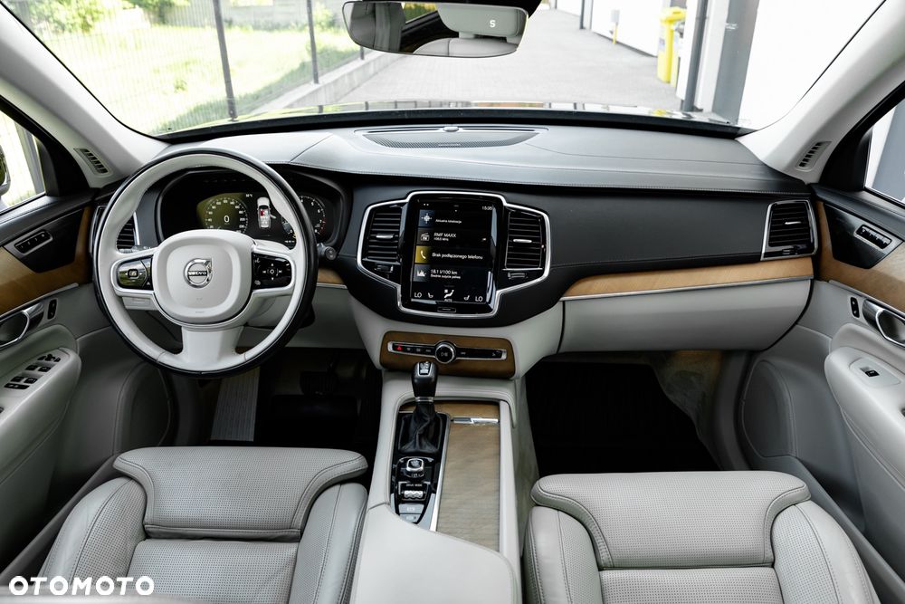 Volvo XC 90 T6 AWD Geartronic Inscription - 27