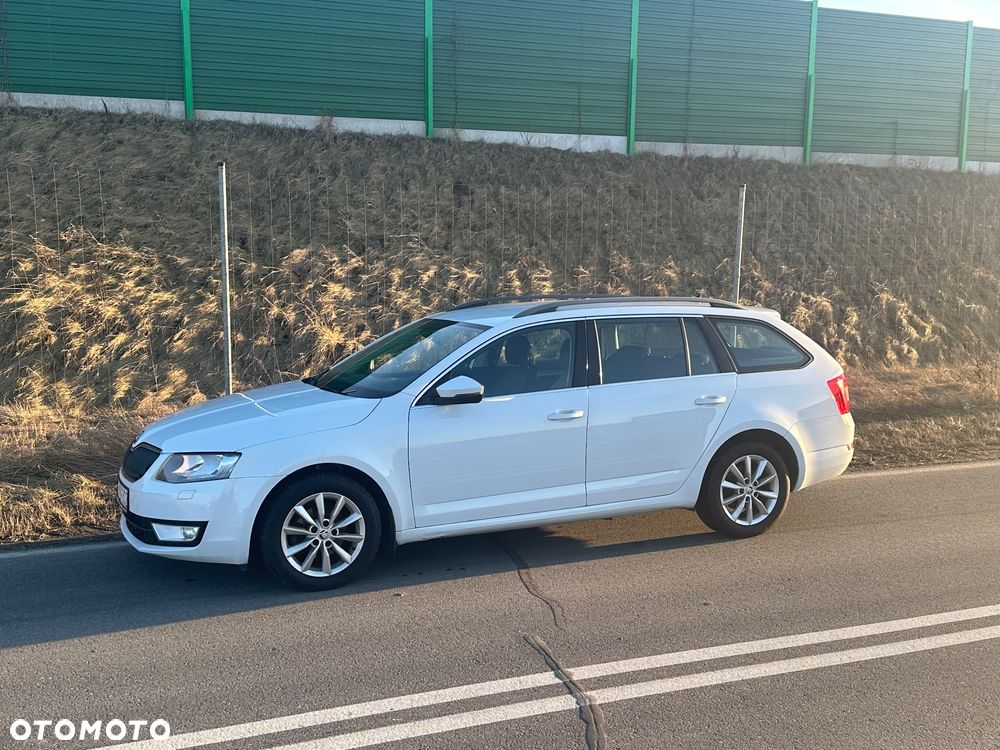 Skoda Octavia 1.6 TDI 4x4 Ambition - 13