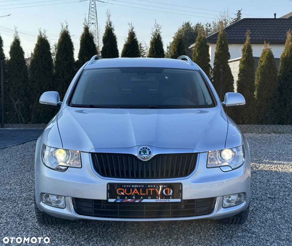 Skoda Superb 3.6 V6 4x4 DSG Elegance - 3