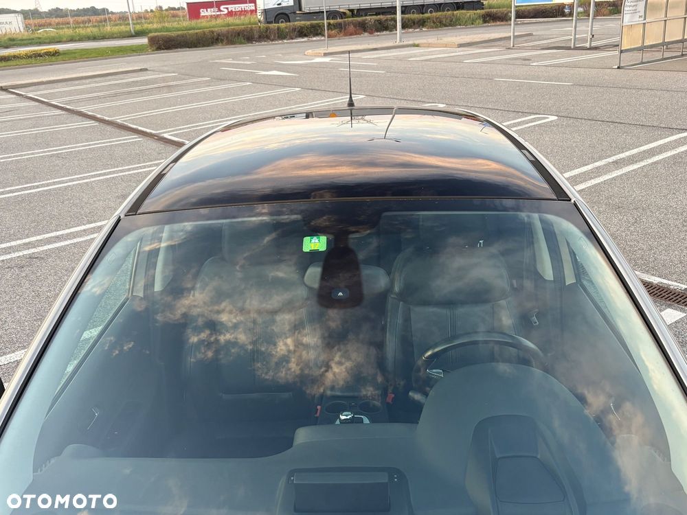 Peugeot 3008 2.0 HDi Premium+ - 18