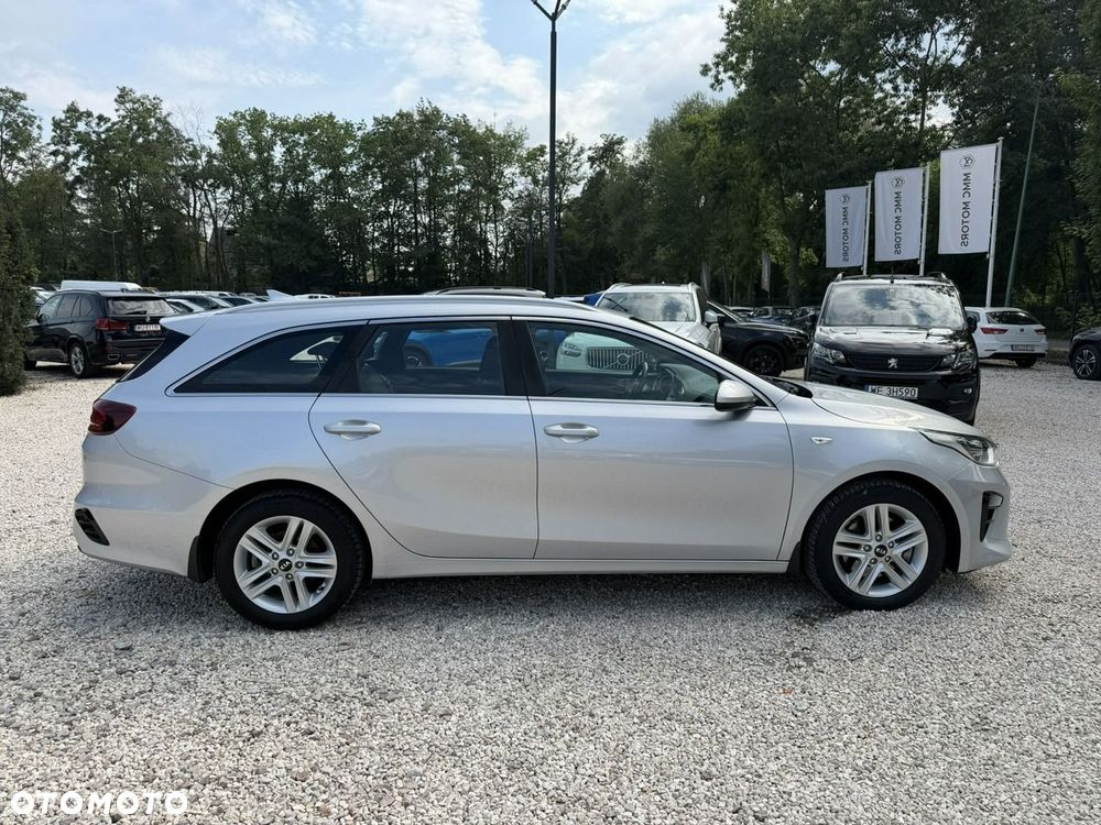 Kia Ceed - 7