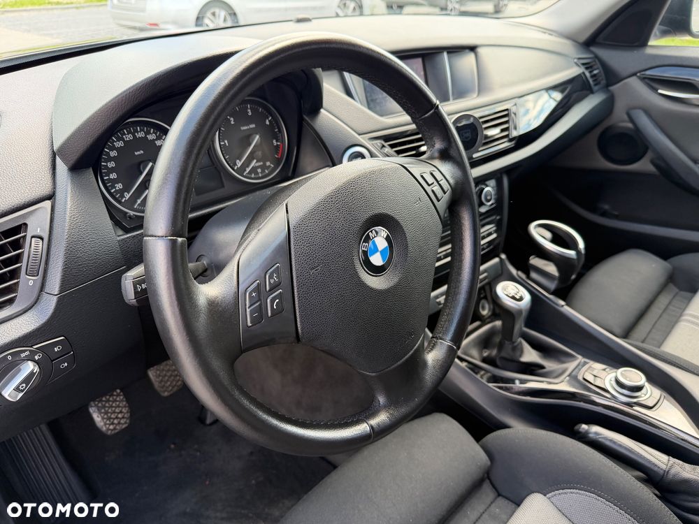 BMW X1 sDrive18d - 16