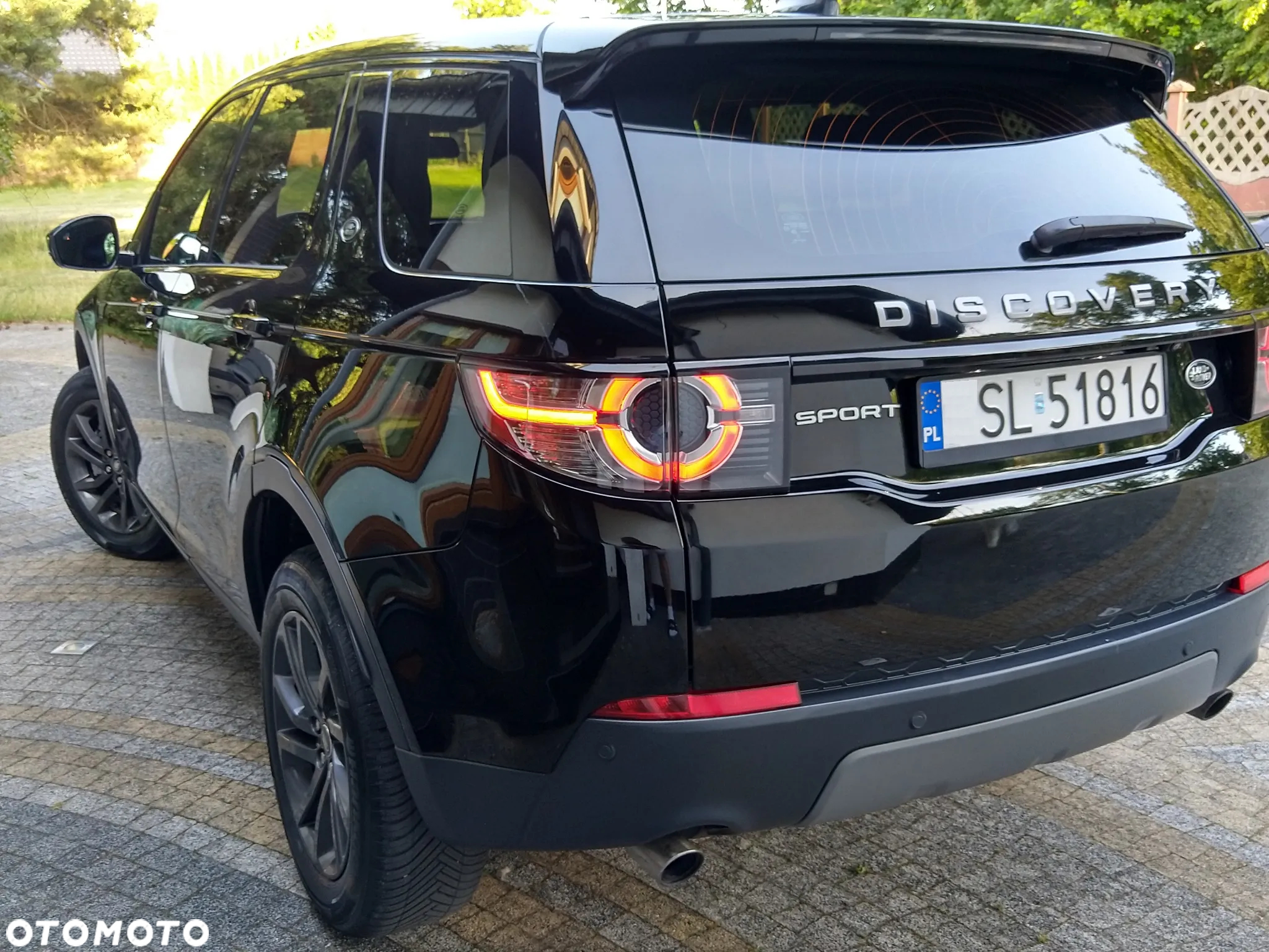 Land Rover Discovery Sport 2.0 Si4 HSE Luxury - 16