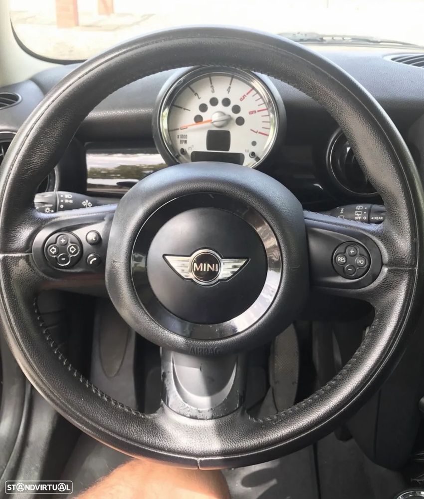 MINI 3 Portas Cooper D - 14