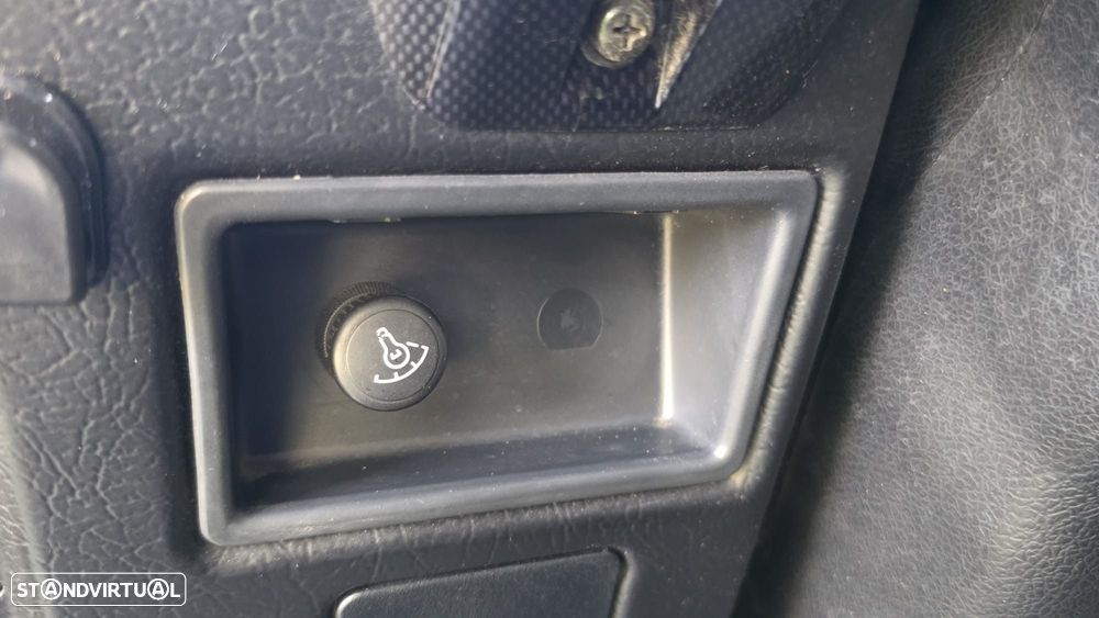 Hyundai Galloper - 25