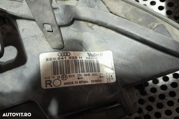 Far dreapta cu Xenon 8E0941030H 8E0941030H Audi A4 B6 [2000 - 2005] S - 5
