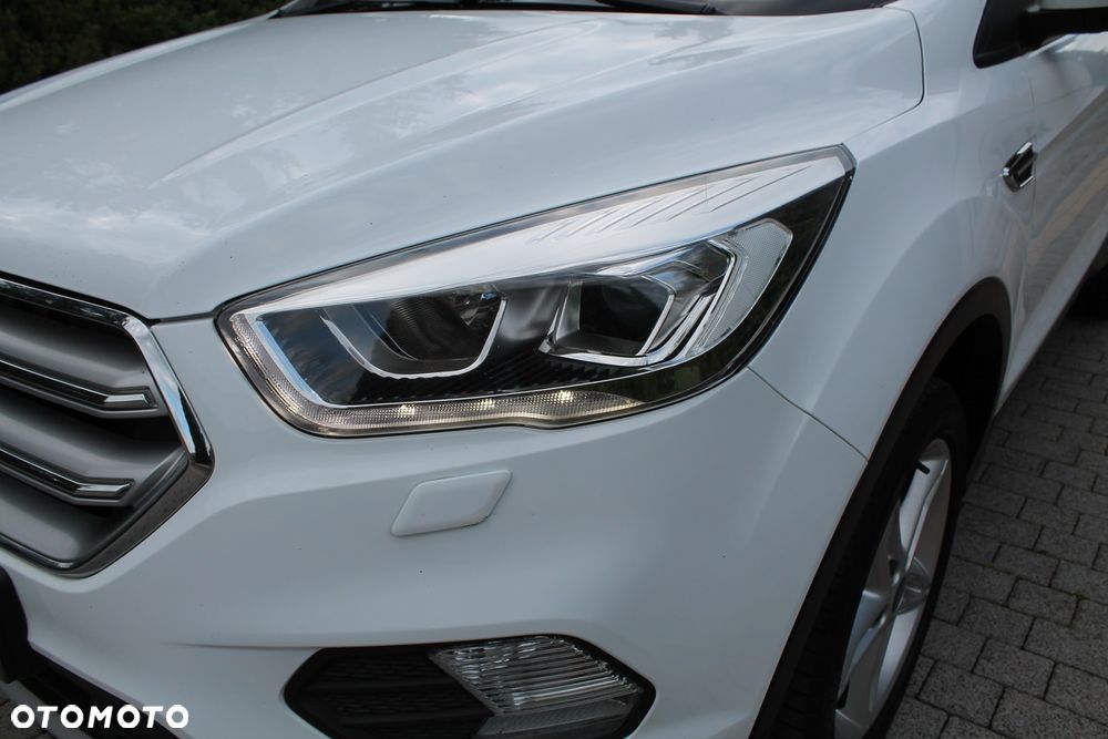Ford Kuga 2.0 TDCi 2x4 Cool & Connect - 17