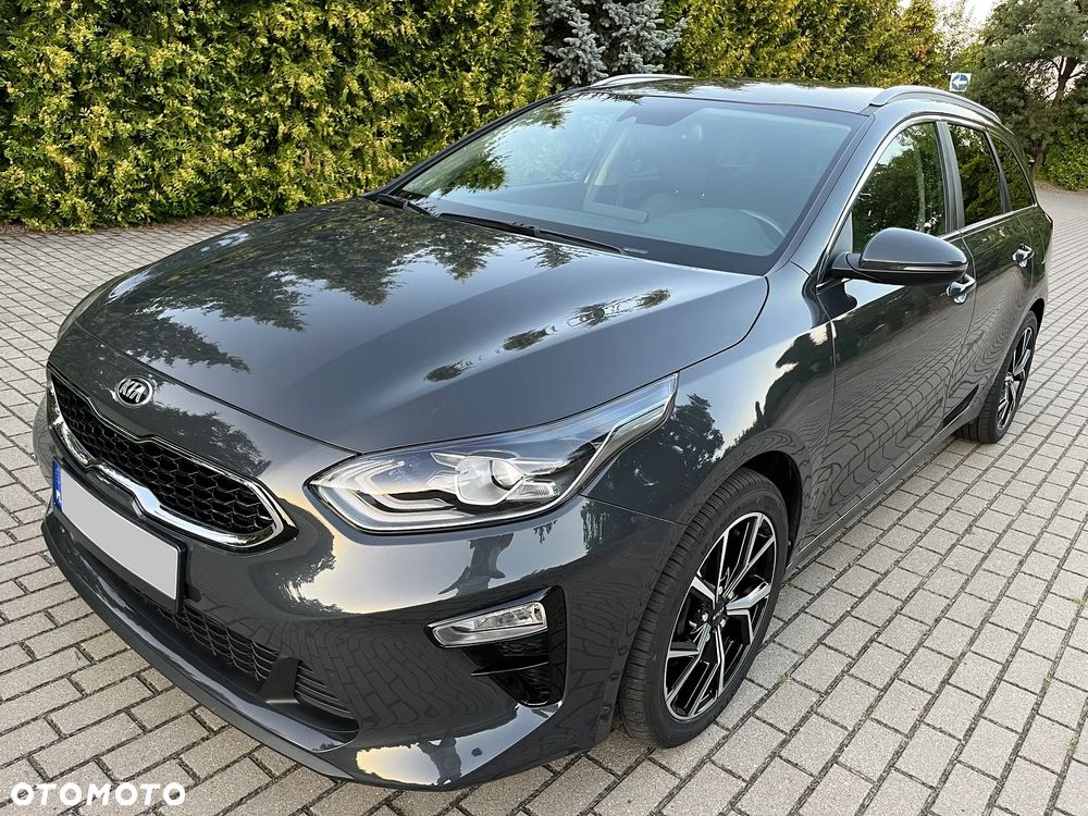 Kia Ceed 1.6 CRDi SCR L Business Line Plus - 4