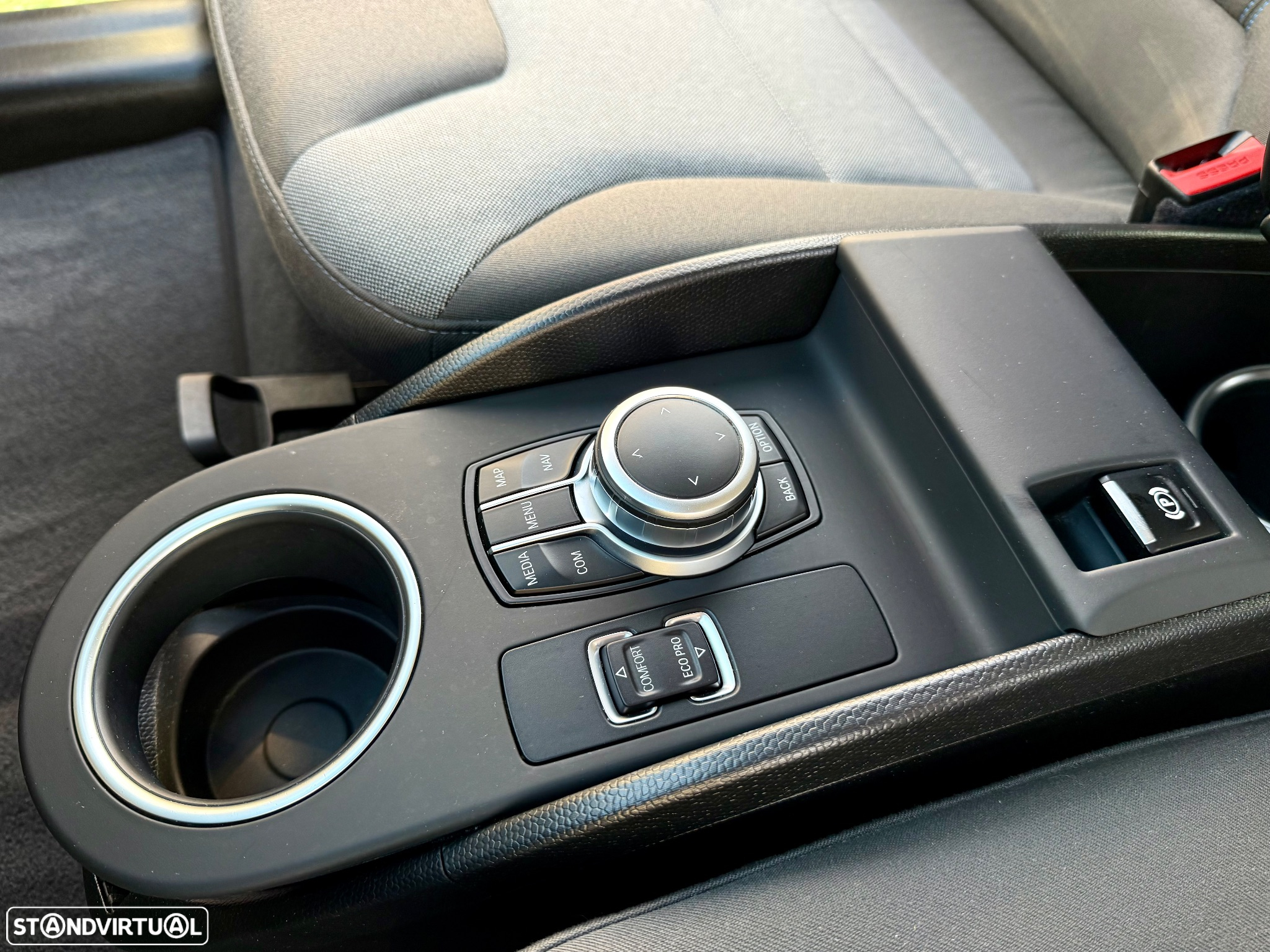 BMW i3 120Ah - 38