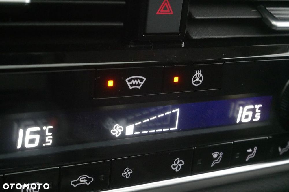Nissan Qashqai - 26