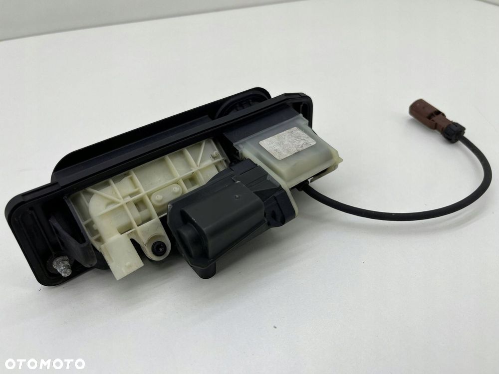 MERCEDES W222 PRZYCISK KLAPY KAMERA COFANIA A2227500893 - 4