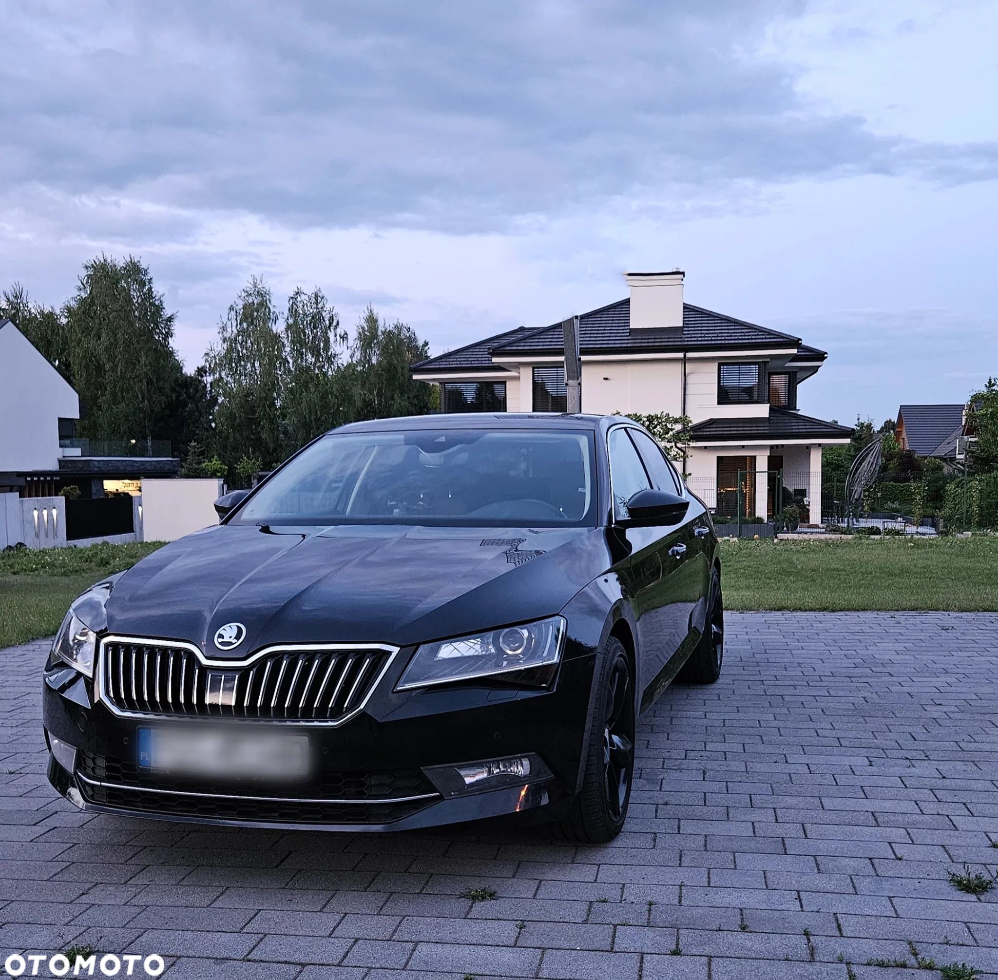 Skoda Superb 2.0 TDI Style DSG - 1