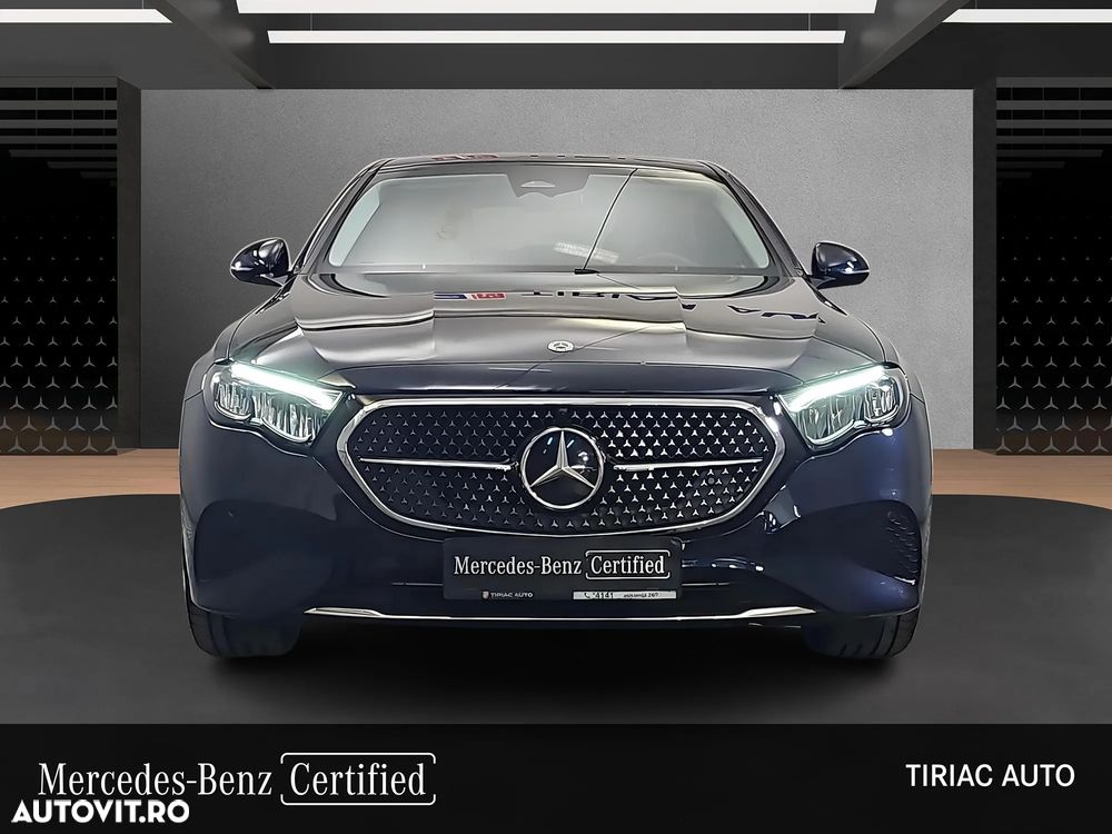 Mercedes-Benz E - 10