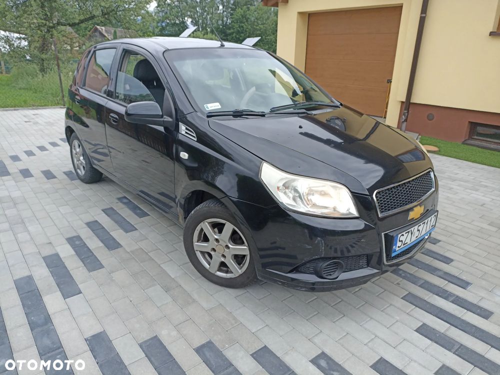 Chevrolet Aveo 1.2 16V LS - 2