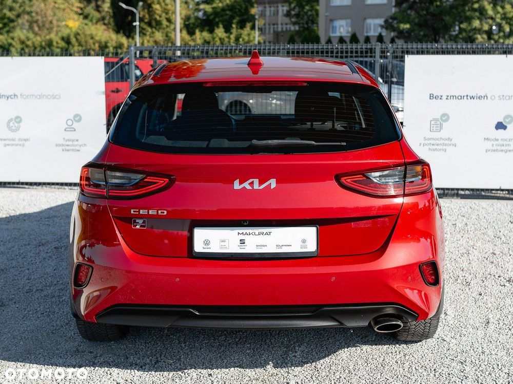 Kia Ceed 1.5 T-GDI M DCT - 10