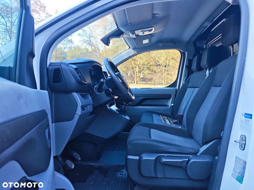 Opel VIVARO Long - 28