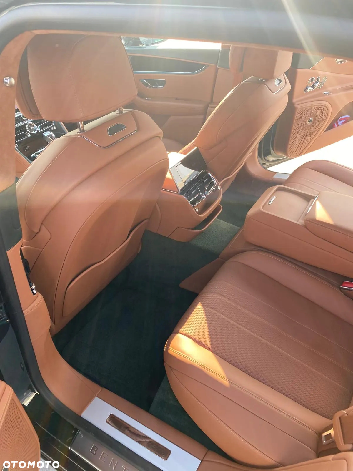 Bentley Flying Spur New V8 - 26