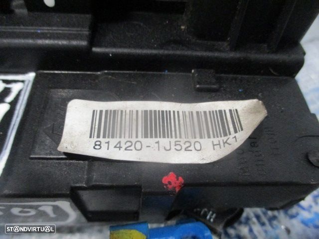 Fecho 814201J520  HYUNDAI  I20 FASE 2 2013 1.1CRDI 75CV 5P BRANCO TD 4 PINOS - 5