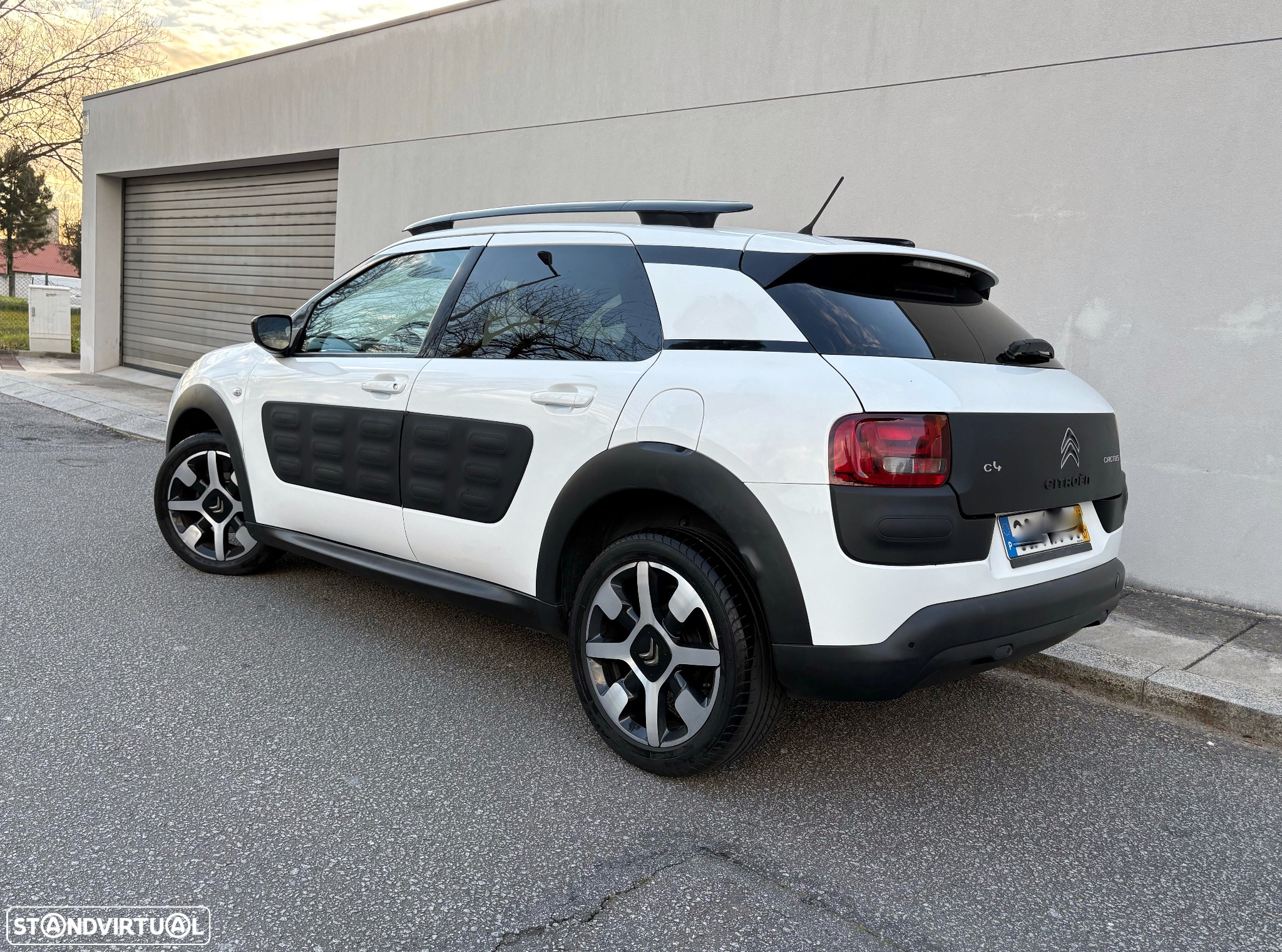 Citroën C4 Cactus 1.2 PureTech Shine - 12