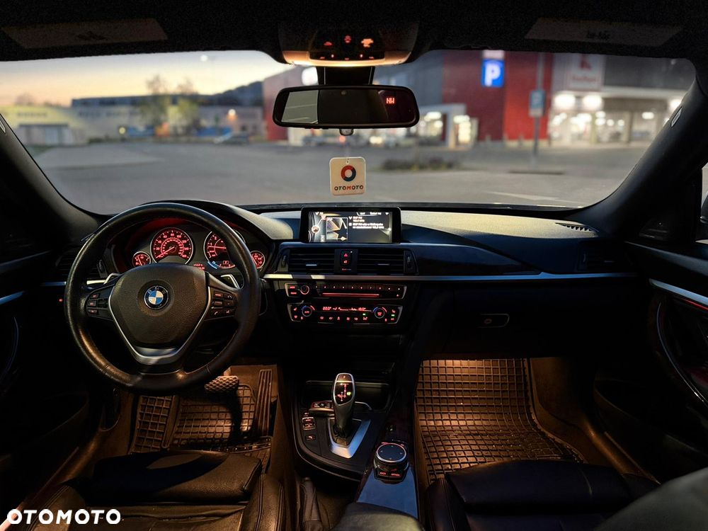 BMW 3GT 328i xDrive Sport-Aut Sport Line - 12