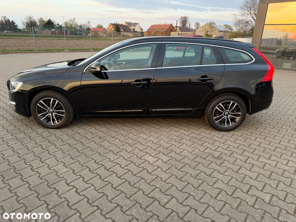 Volvo V60 D3 Geartronic Summum - 5