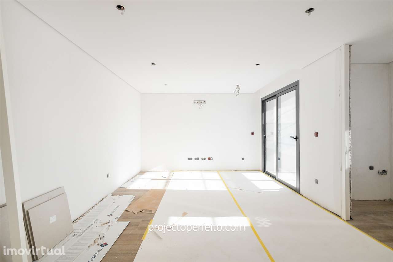 Apartamento T2 Venda em Gondomar (São Cosme), Valbom e Jovim,Gondomar - Grande imagem: 3/13