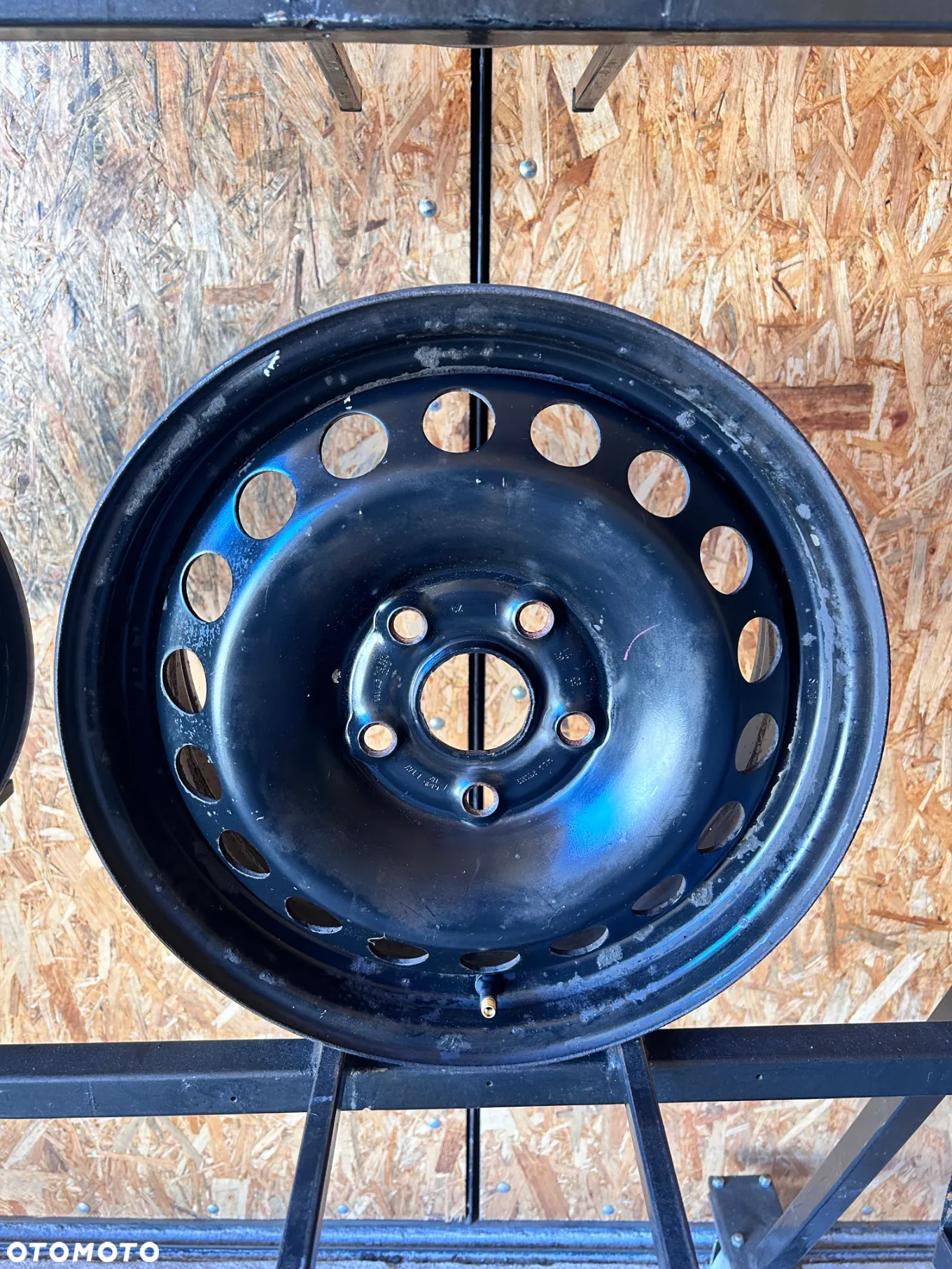 4 FELGI STAL. VW GOLF 5 , 6 , CADDY , TOURAN , SEAT LEON 2 , SKODA OCTAVIA 2  15'' 6J  ET47 - 5