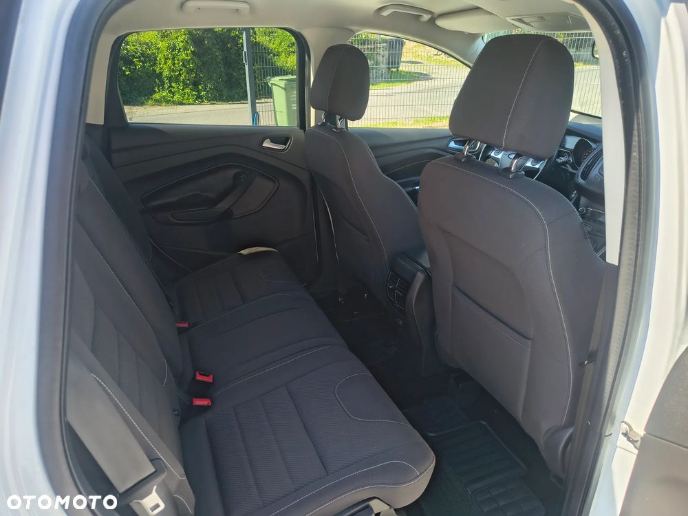 Ford Kuga 2.0 TDCi 2x4 Champions Edition - 23