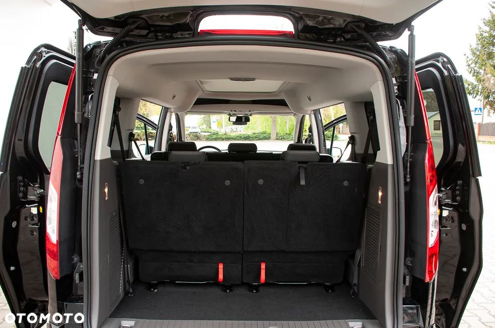 Ford Tourneo Connect 1.5 EcoBlue Start-Stop Titanium - 27